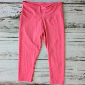 The Balance Collection by Marika Hot Pink Capri Leggings Small